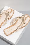 ChainStrawFlatSandals1