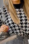 Crew-Neck-Long-sleeve-Houndstooth-Sweater-5
