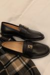 Pointed-toe-Metal-Buckle-Loafers-10