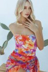 Printed-Ruched-Streamer-Strapless-Dress-2