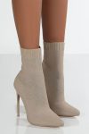 Solid-Color-Pointed-Toe-Knitted-Boots-1